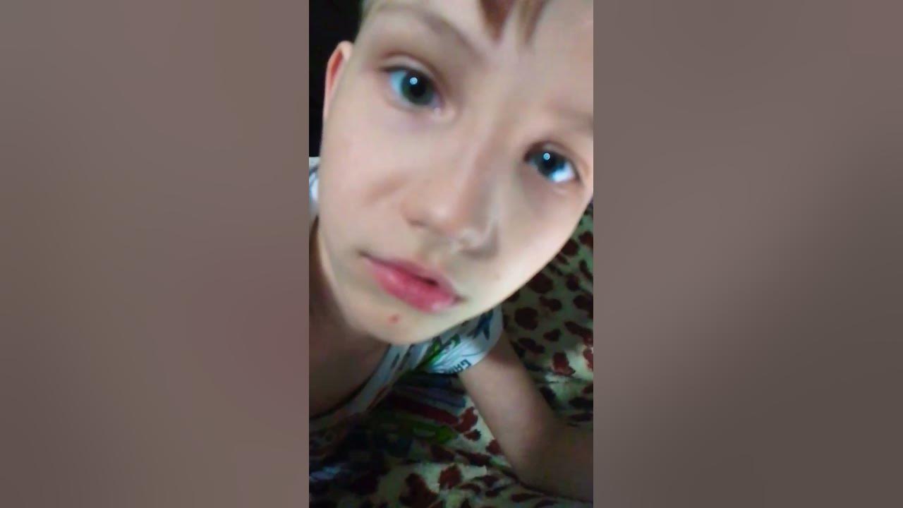 это мой брат, его зовут Миша. хаха - YouTube