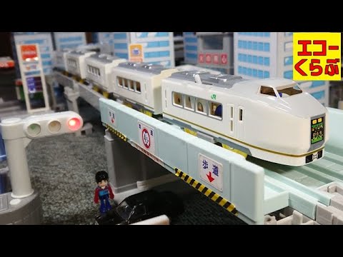 プラレール JRの特急 スーパーひたち651系とE657系で遊びました 新幹線E5系はやぶさ＆E6系こまちも登場 子供向けおもちゃ動画 Plarail  echoechoclub