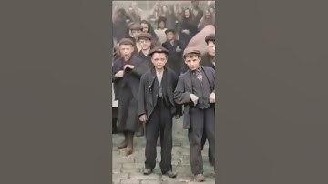 First Time Children Seeing a camera in 1901