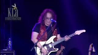 KLa Project Live Konser Karunia Semesta - Terpuruk ku Disini