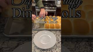Soft Fluffy Dinner Rolls