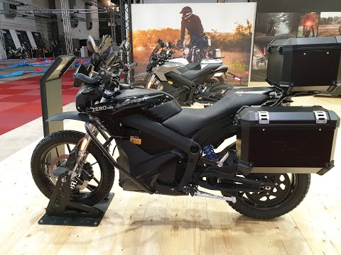 Video: Oglejte Si Najbolj Primeren Za Dogodivščine Električni Motocikel: Zero DSR Black Forest Edition