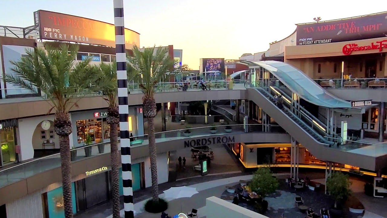 Santa Monica Place  Hanna Li Interiors