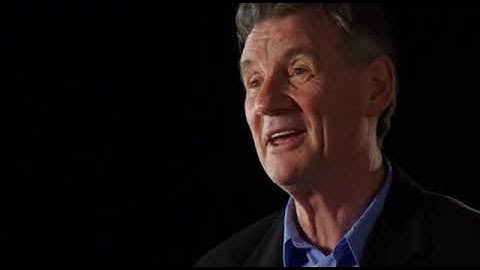 Monty Python - Almost the Truth, the Lawyers Cut S01E04