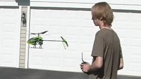 Esky Green Honey Bee V2 2.4Ghz Maiden Flight / Hover - READ description!