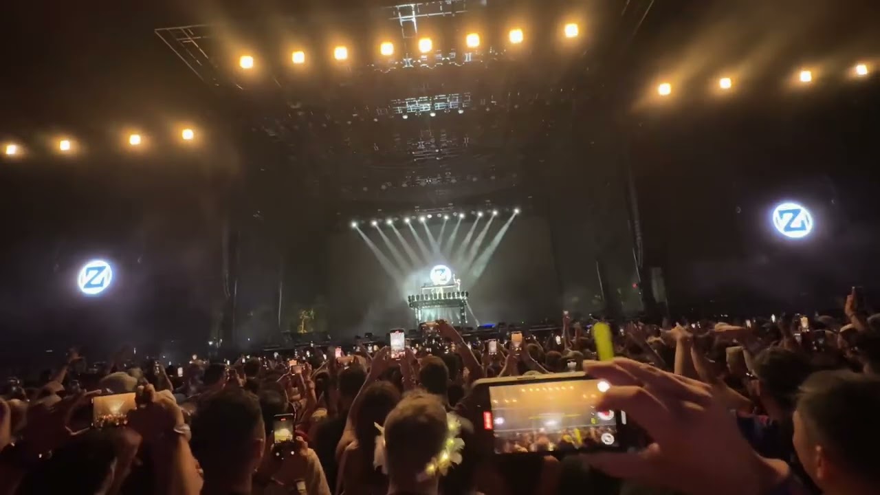 Zedd - Squid Game remix live at Coachella 2025 wknd 1