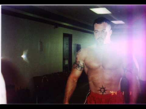 Pro Wrestler John Quinlan World Gym 2000