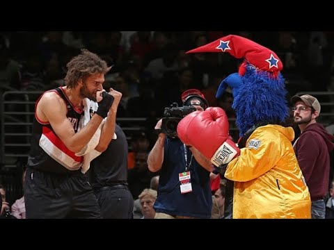 Sports Mascot Funniest/Savage Moments