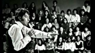 Sandro "Rosa,rosa" En el show de las estrellas Colombia 1978. chords