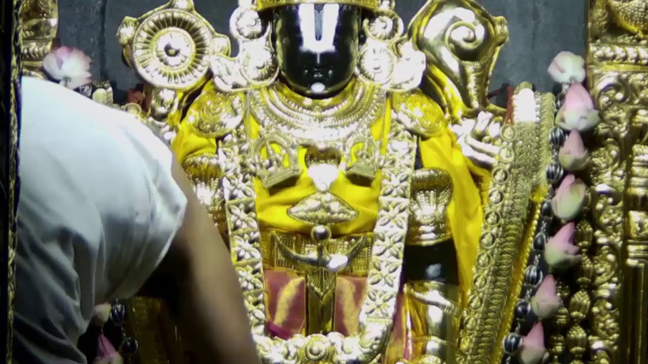 Sri Vaikunta Ekadashi - Suprabhatha & Mangala Arati to Srinivasa ...
