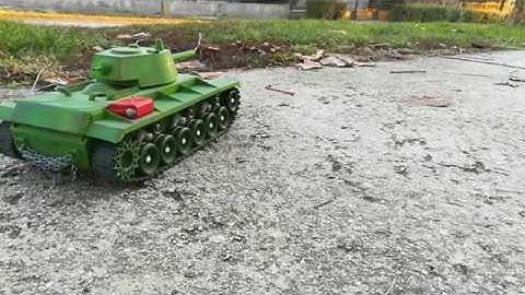 Arduino RC Tank - On Board video