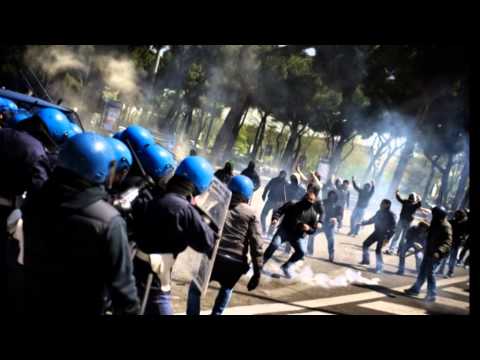 Chant Ultras Red Castle 'Hkayatna fel Gradin' 2015