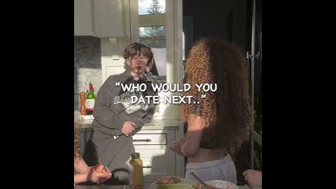 WHO NOAH WOULD DATE IF THEY BREAK UP?! 😱💓 Subscribe to me guys! #sisters #kalogeras #triplets #edit