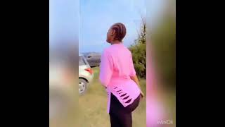 Chura wa kishua akiwa matembezin ni hatari sio poa🔥💯💋👠👗