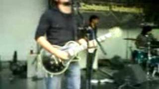 Le Baron (exilio en vivo en la casa del lago)