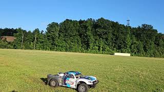 Losi 5ive-T 2.0 Grass Ripping: Part 2