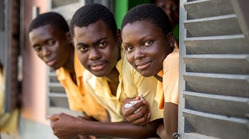 EIFL: How mobile libraries in Ghana are helping children pass their ICT exams, September 2015