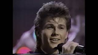 Aha - Take On Me (Live 1986 Grammy Awards)