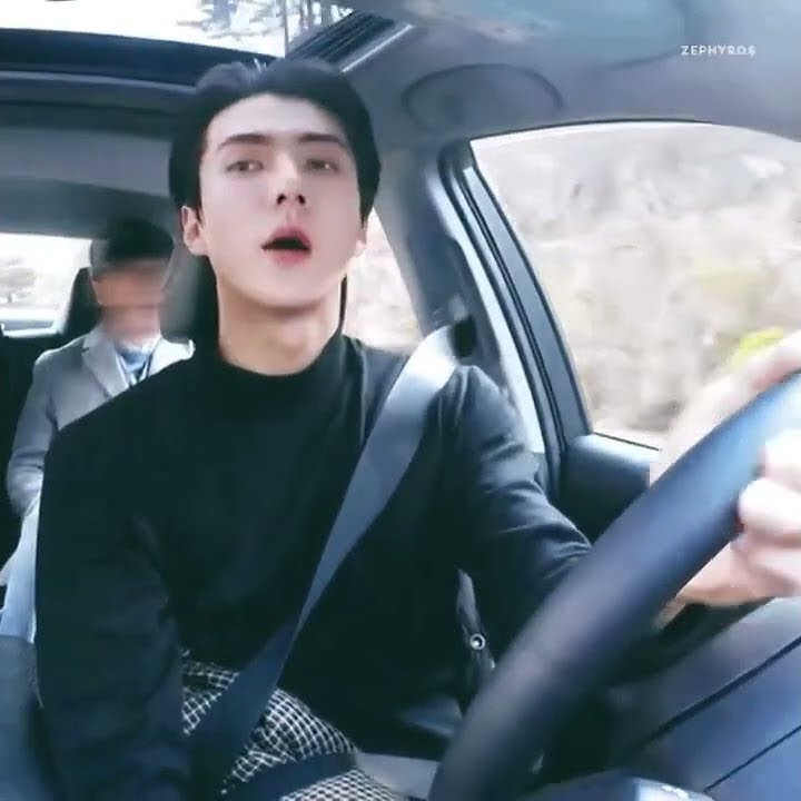 Sehun driving with one hand #sehun #exo #exol #fyp #kpop #shorts #short