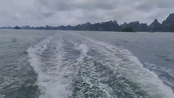 Trải nghiệm tàu cao tốc Cảng Cái Rồng đi đảo Cô Tô - Du lịch đảo Cô Tô Quảng Ninh