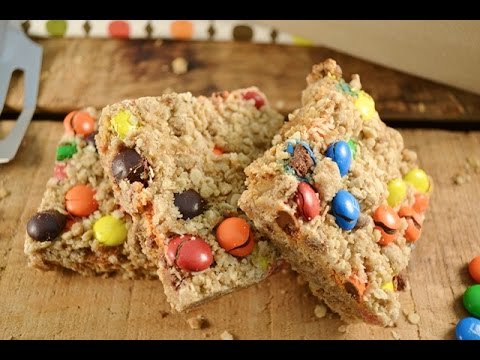 peanut-butter-m&m-bars-recipe---monster-cookies-bar-|-radacutlery.com