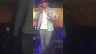 Cole Swindell, "Middle of the Dance Floor", Klipsch, Indianapolis, 7/22/17