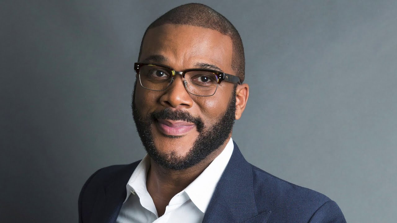 Traffic for miles at Tyler Perry Atlanta food giveaway - CGN News & Sports Ep 421