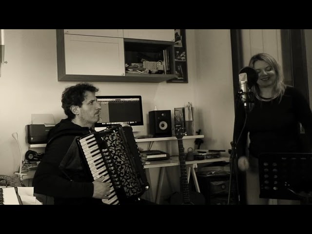 ESTOU DE VOLTA AQUI  (Enzo Grimaldi & Glória Éttari)