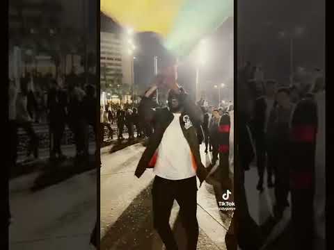       2022  فرحة سنغالين بتاهل في مغرب