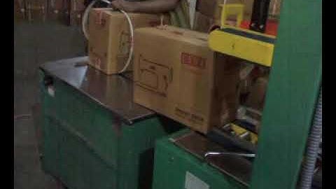 SIGNODE MAKE CARTON TAPING MACHINE AND SEMI AUTOMATIC STRAPPING MACHINE 4AM & MST