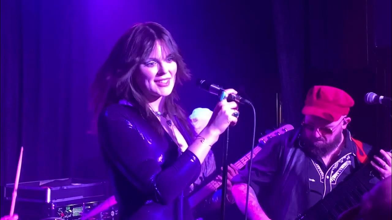 Bobbie Dazzle live Wolverhampton March 2025 Bobbie Dazzle live Wolverhampton March 2025