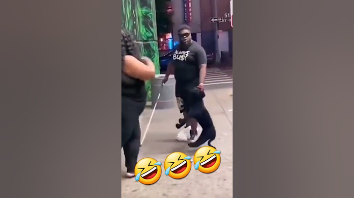 Blind man SCARES woman with a fake dog🤣🤣 #shorts #viral @StoOpidTV