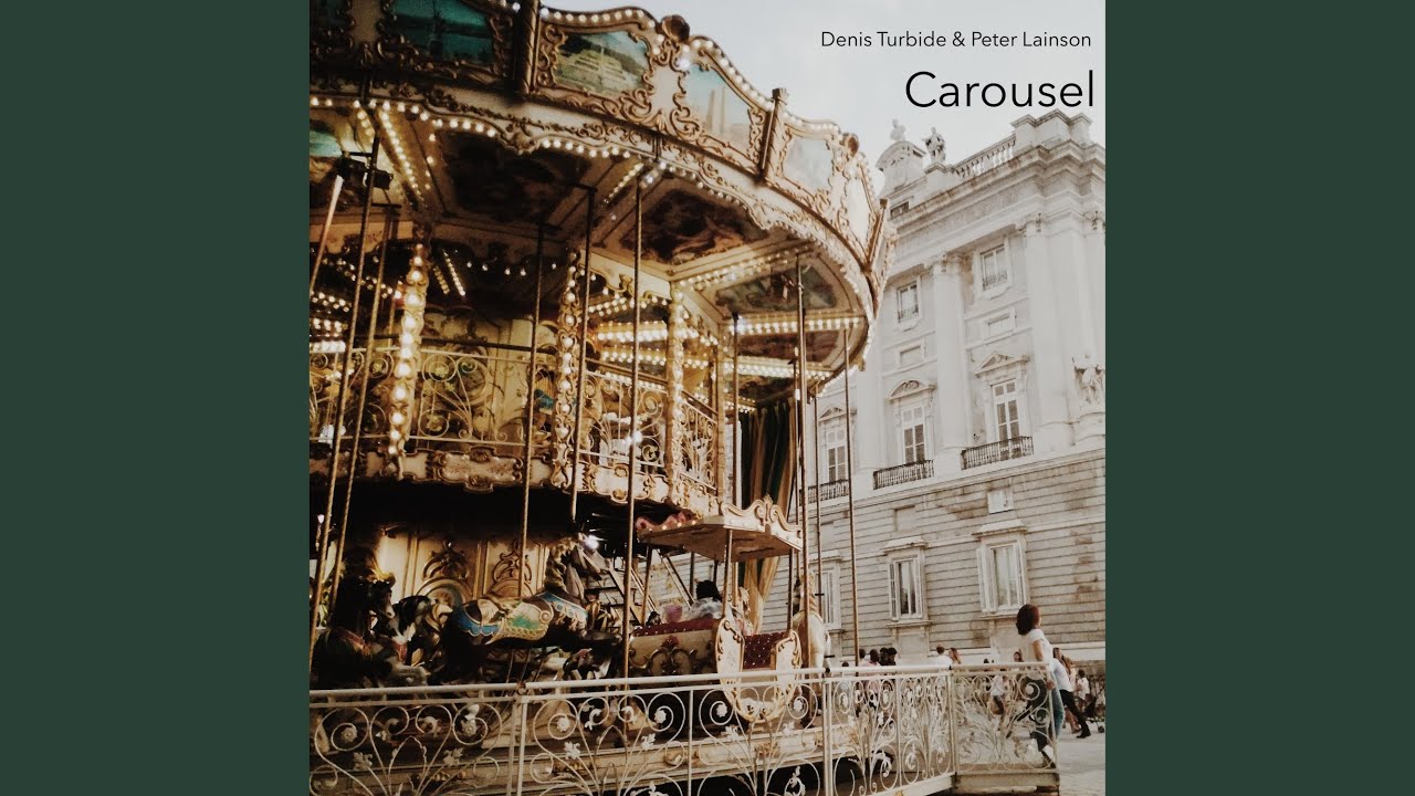 Obejrzyj Carousel w YouTube Obejrzyj Carousel w YouTube