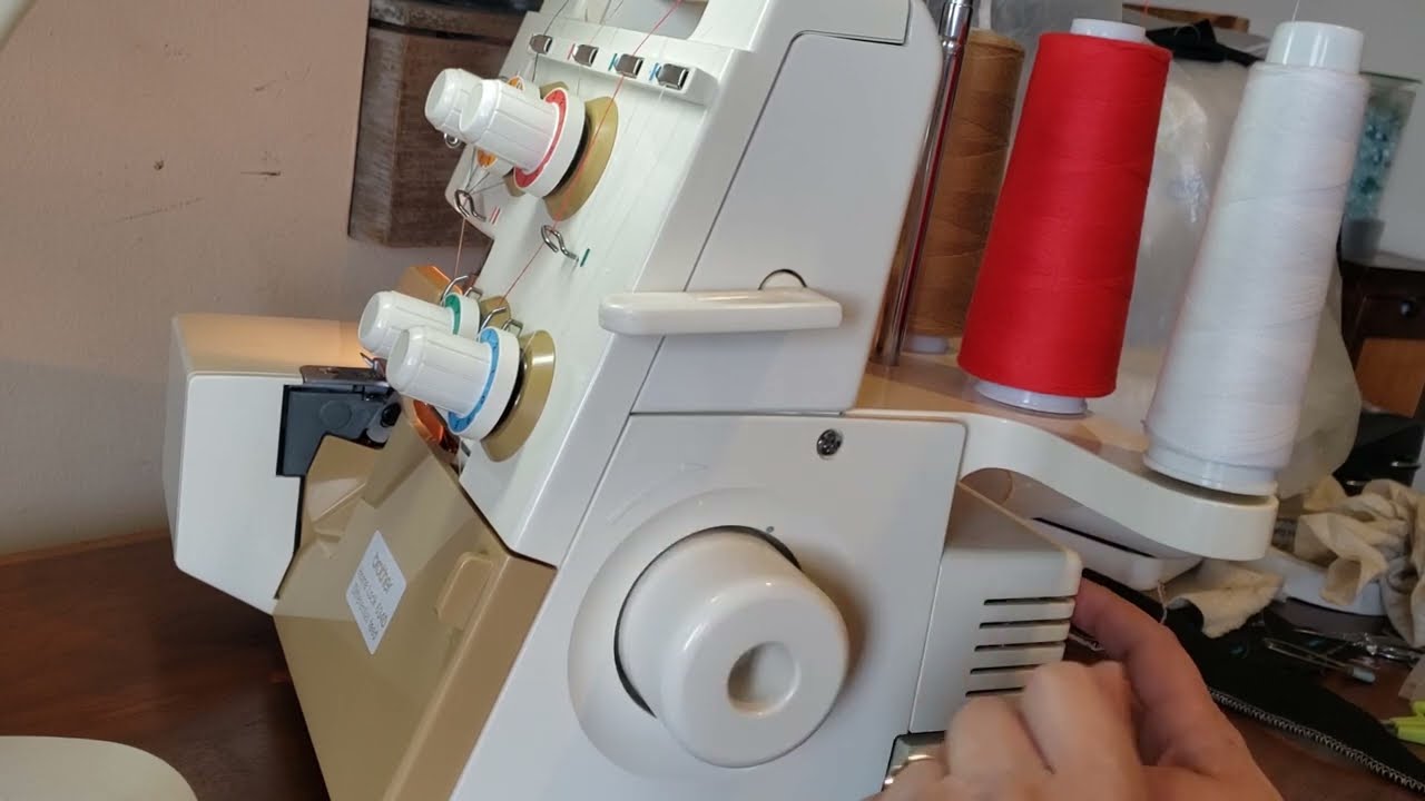 remalladora Brother 634D, como trabaja