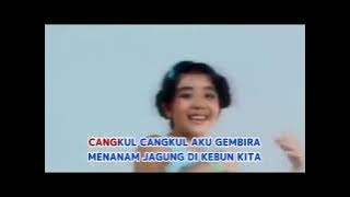 Umay - Menanam Jagung