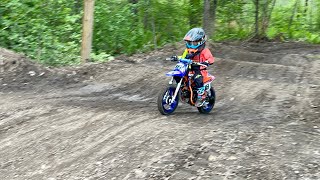 MX23 Peewee Track  3 year old Catching AIR!
