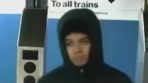 Police release photo of suspect wanted in Midtown subway stabbing