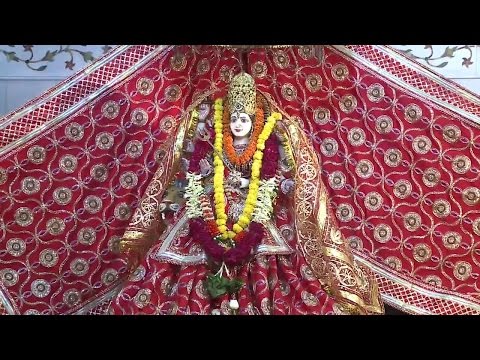 Kyun Idhar Udhar Tu | Devi Bhajan | Narendra Chanchal | Nazare Maiya Ke