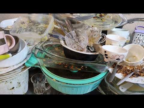Dishwashing – Turn the Daily Mess Into a Beautiful Magic Shine