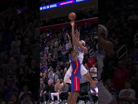 TOUGH Paolo Banchero GAME WINNING SHOT on the Pistons!🥶