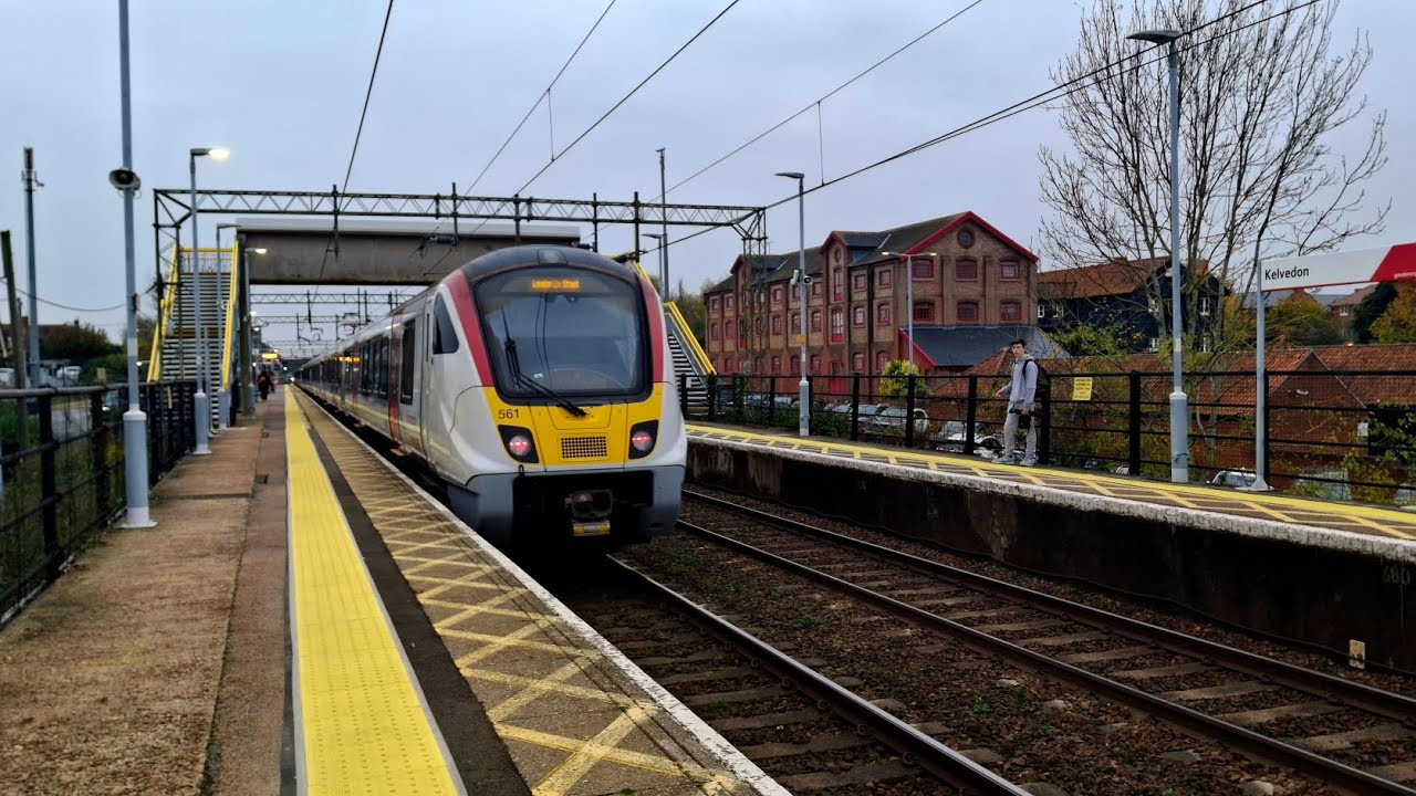 Trains at Kelvedon (GEML) 09/11/24. With @trainspotter66 and @Class321enthusiasts