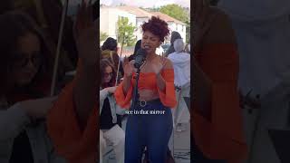 😮‍💨Riffing over strings #livemusicla #vocalist #strings #publicperformance #vocalchops