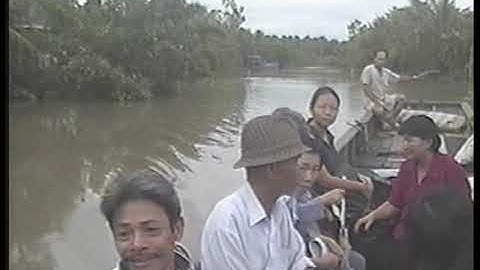 Về thăm quê mẹ : Gò Công, Tiền Giang (2005)