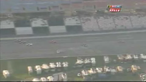 2009 Mountain Dew 250 Colin Braun and Malson crash
