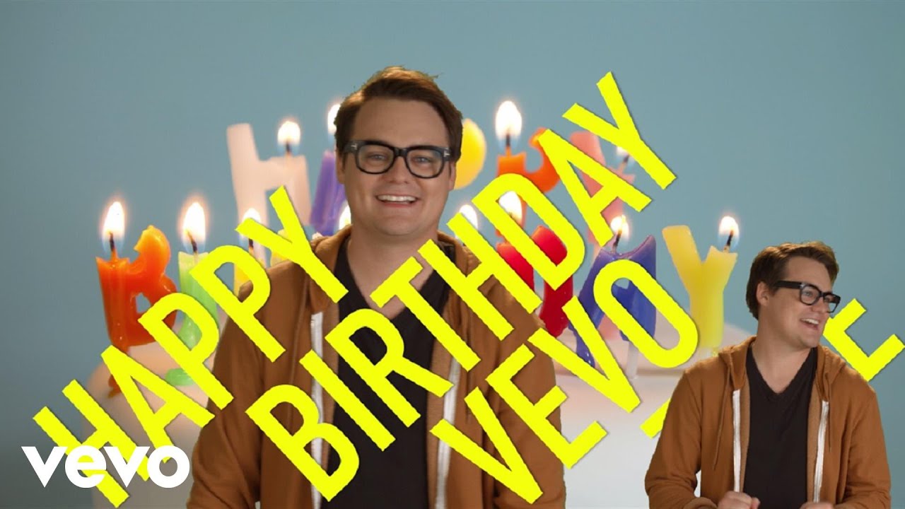 High Fives: Happy Birthday Vevo (Katy Perry, Justin Bieber, Jennifer Lopez, Miley Cyrus...