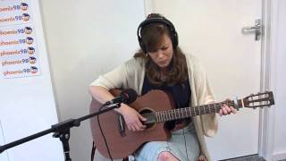 Watch Kate Thomas The Kiss video