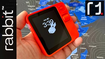 Rabbit R1 - Unboxing and Hands-On