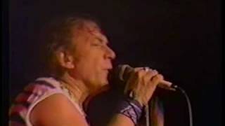 The Animals - We Gotta Get Out Of This Place (Live, 1983 reunion) ♫♥