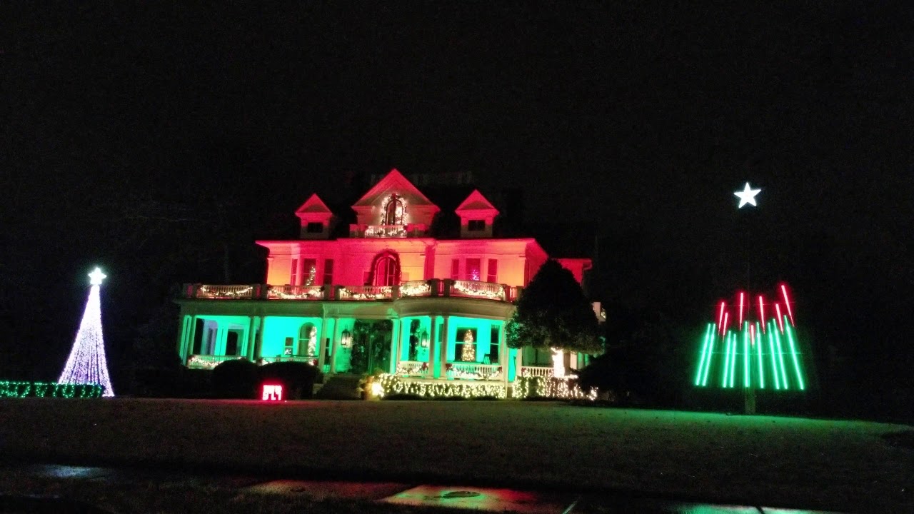 Frazier home Christmas Lights Corinth MS Mississippi 2018 YouTube