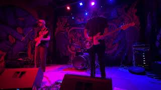 Beach Vacation - It Soothes Me (LIVE) 